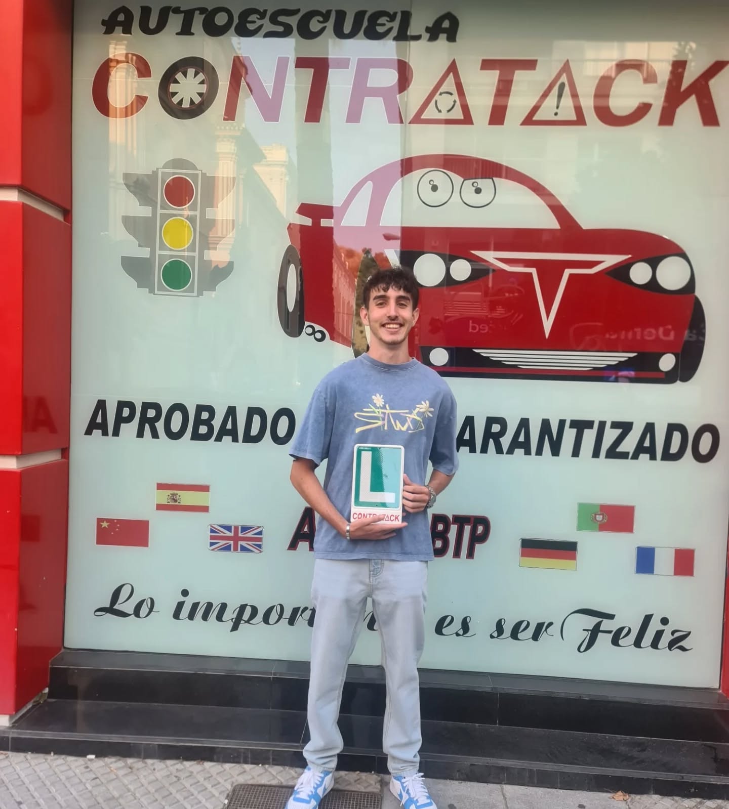 Autoescuela en Huelva - Alumnos aprobados