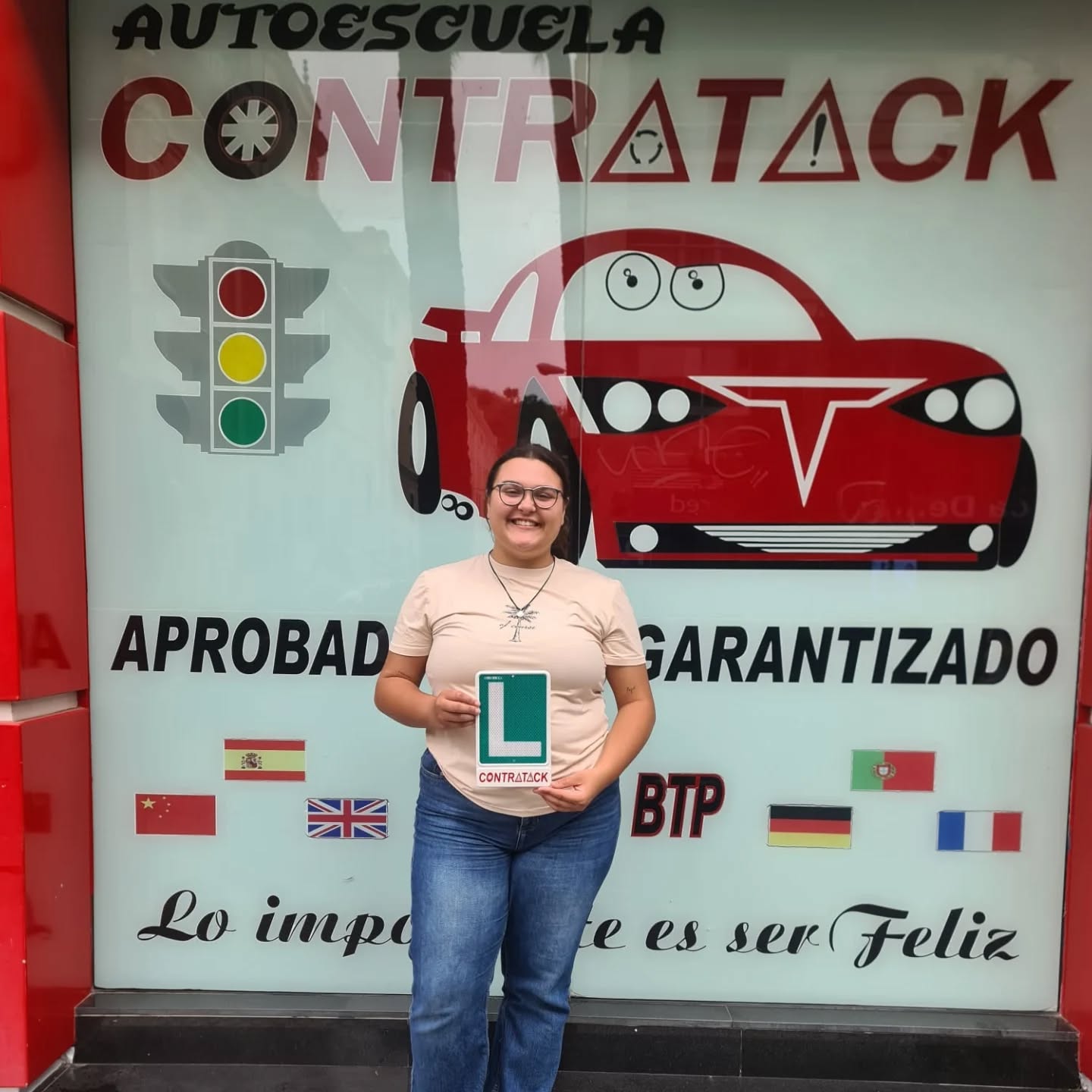 Autoescuela en Huelva - Alumnos aprobados