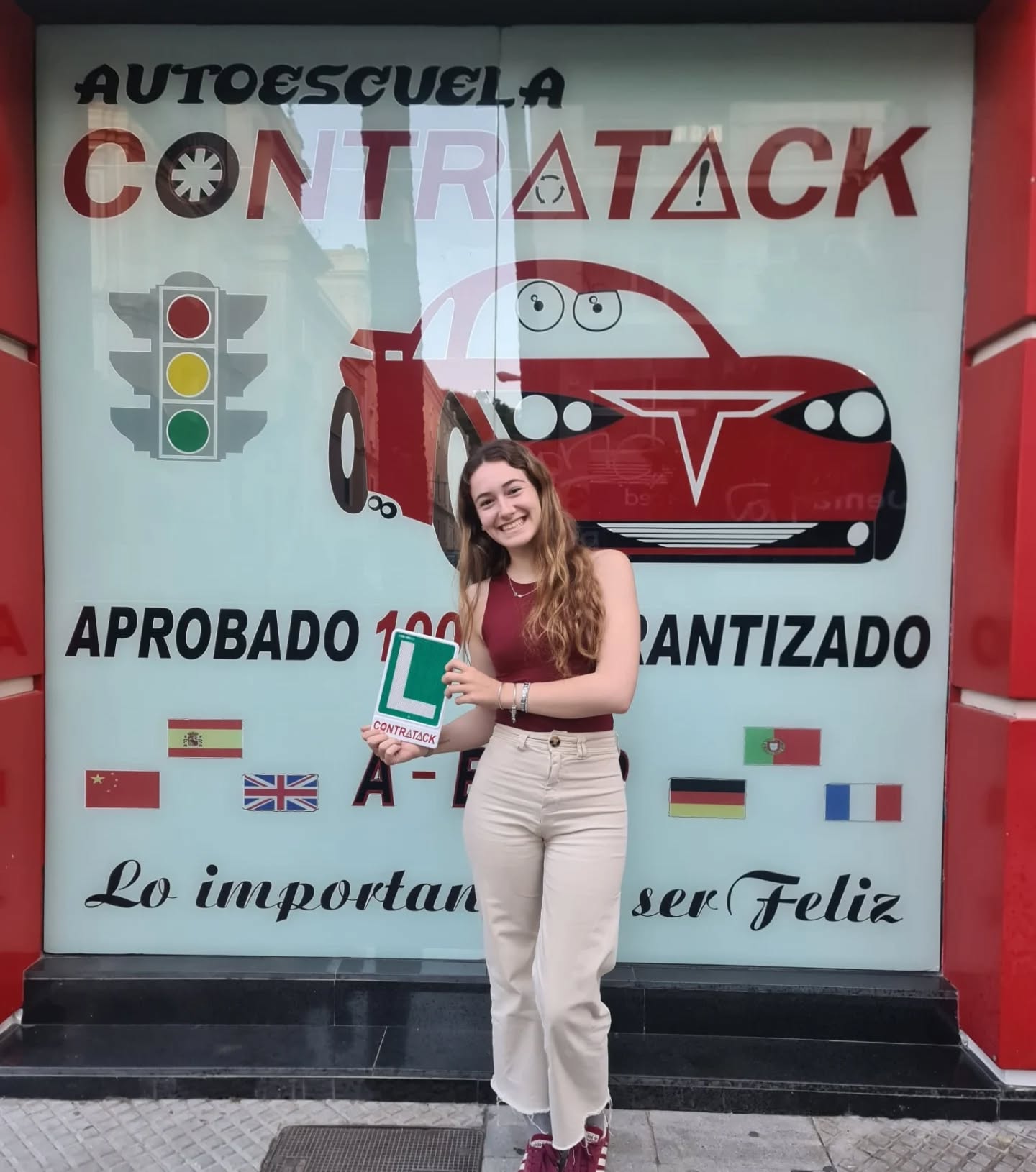 Autoescuela en Huelva - Alumnos aprobados