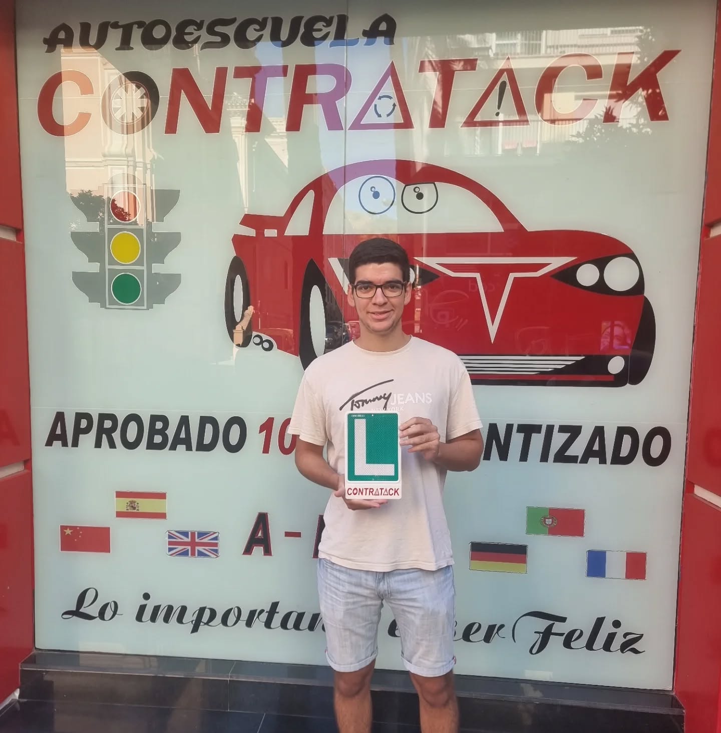 Autoescuela en Huelva - Alumnos aprobados