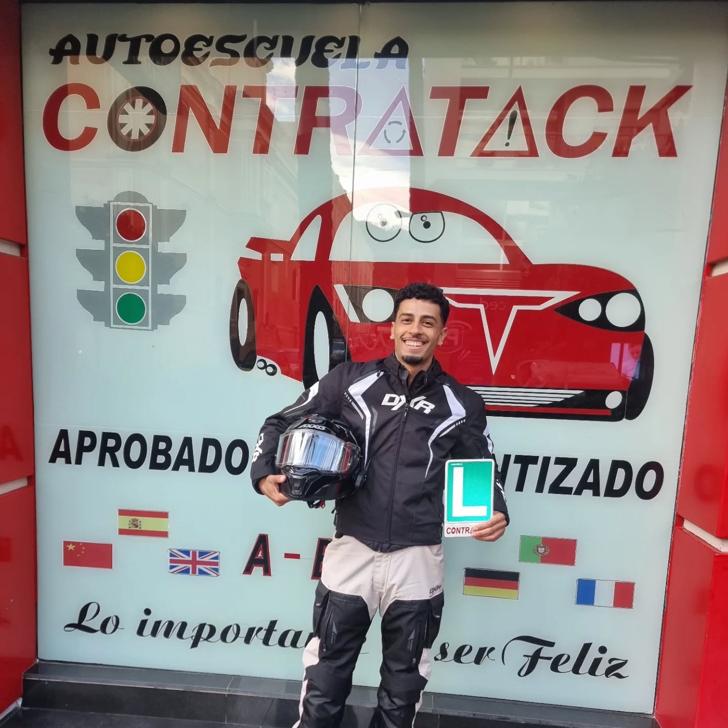 Autoescuela en Huelva - Alumnos aprobados