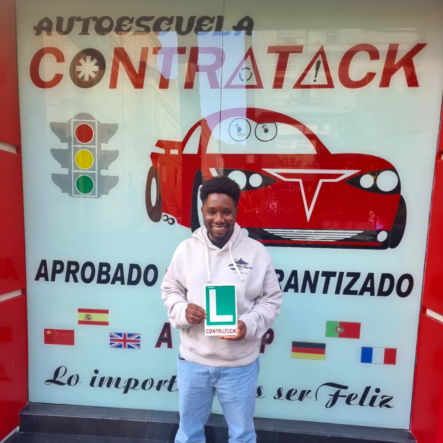 Autoescuela en Huelva - Alumnos aprobados