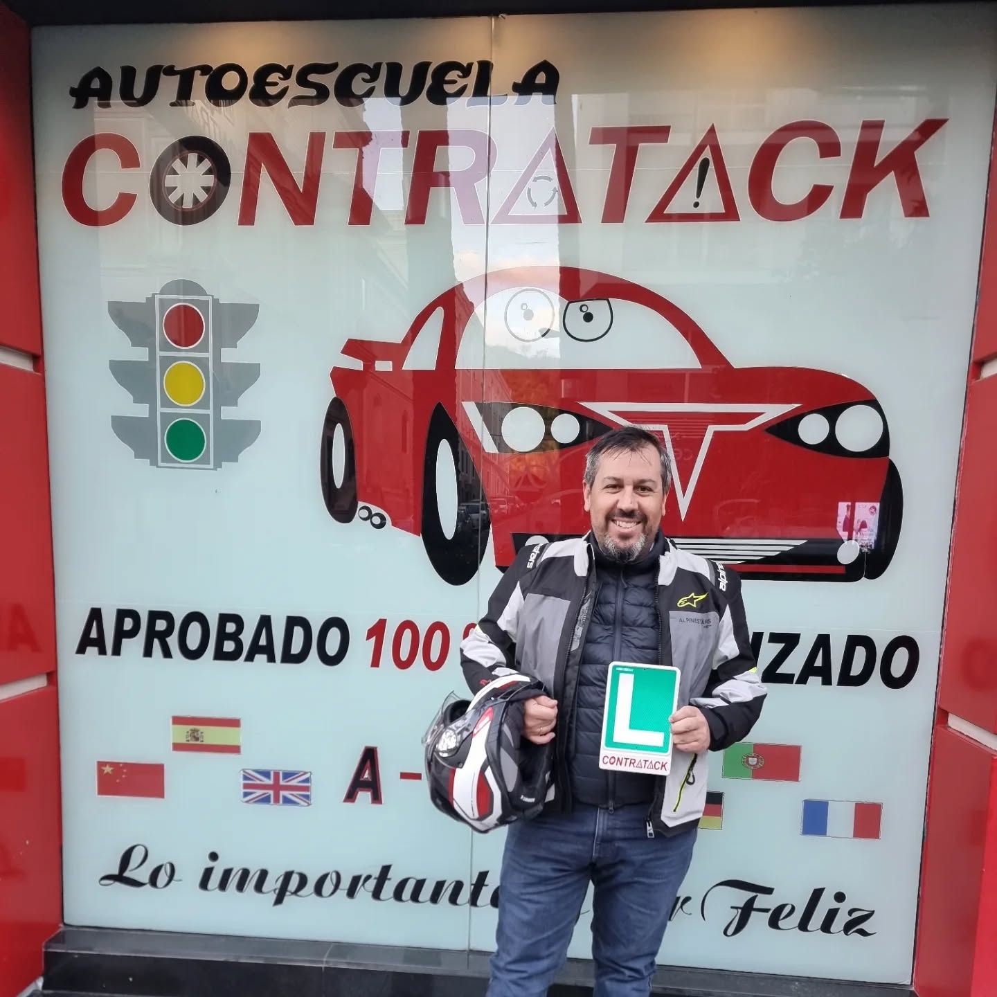 Autoescuela en Huelva - Alumnos aprobados